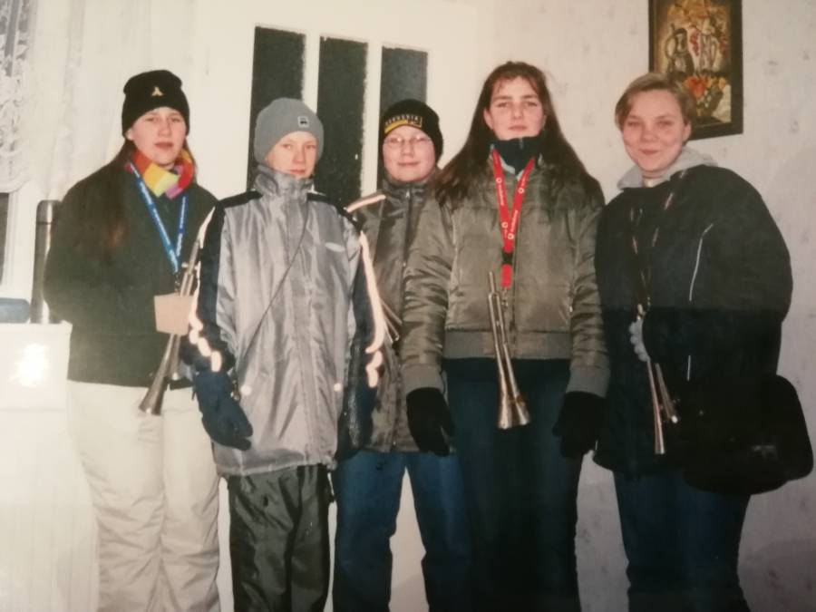 tuter_2002.jpg